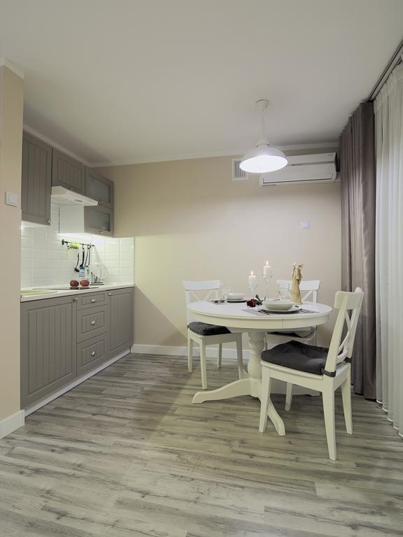 Apartmán Paradise - Z Klimatyzacja Čenstochová Exteriér fotografie