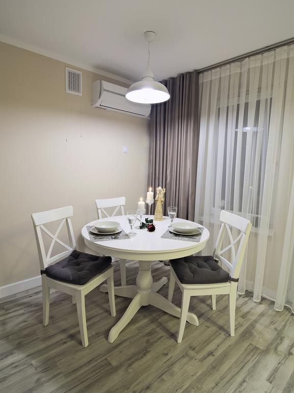 Apartmán Paradise - Z Klimatyzacja Čenstochová Exteriér fotografie
